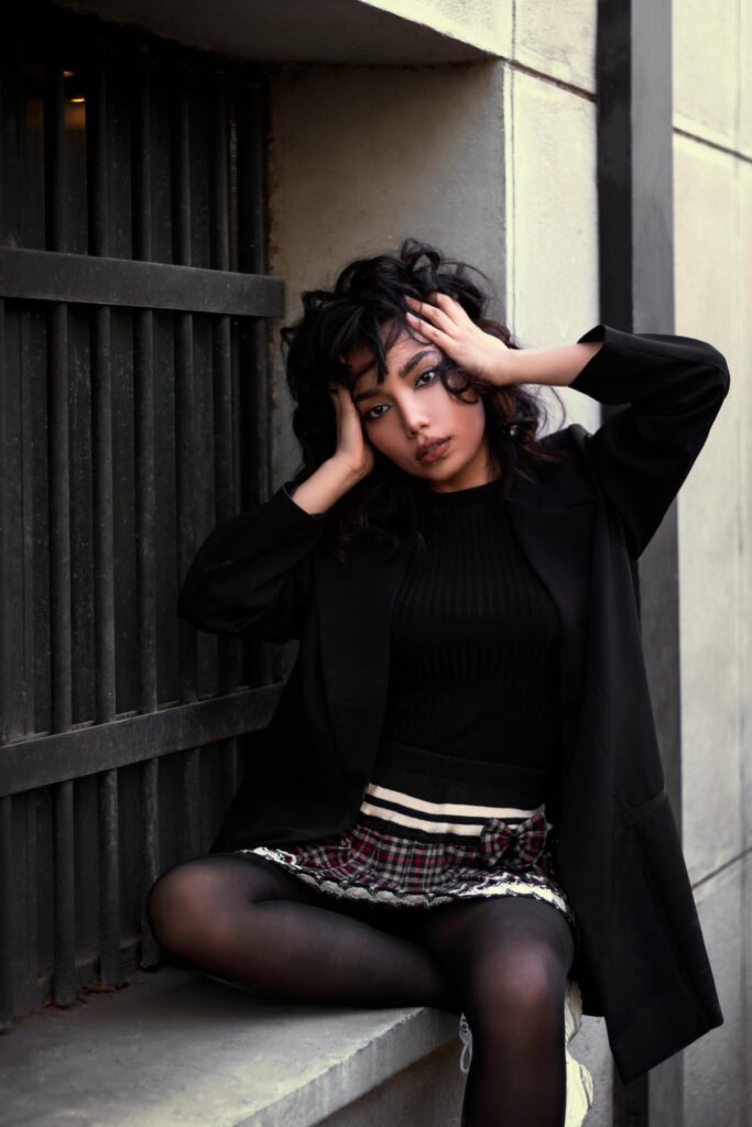 Grunge Dark Academia Outfit (2)