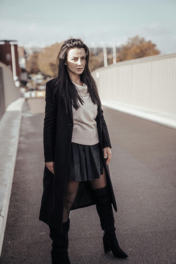 Grunge Dark Academia Outfit (3)