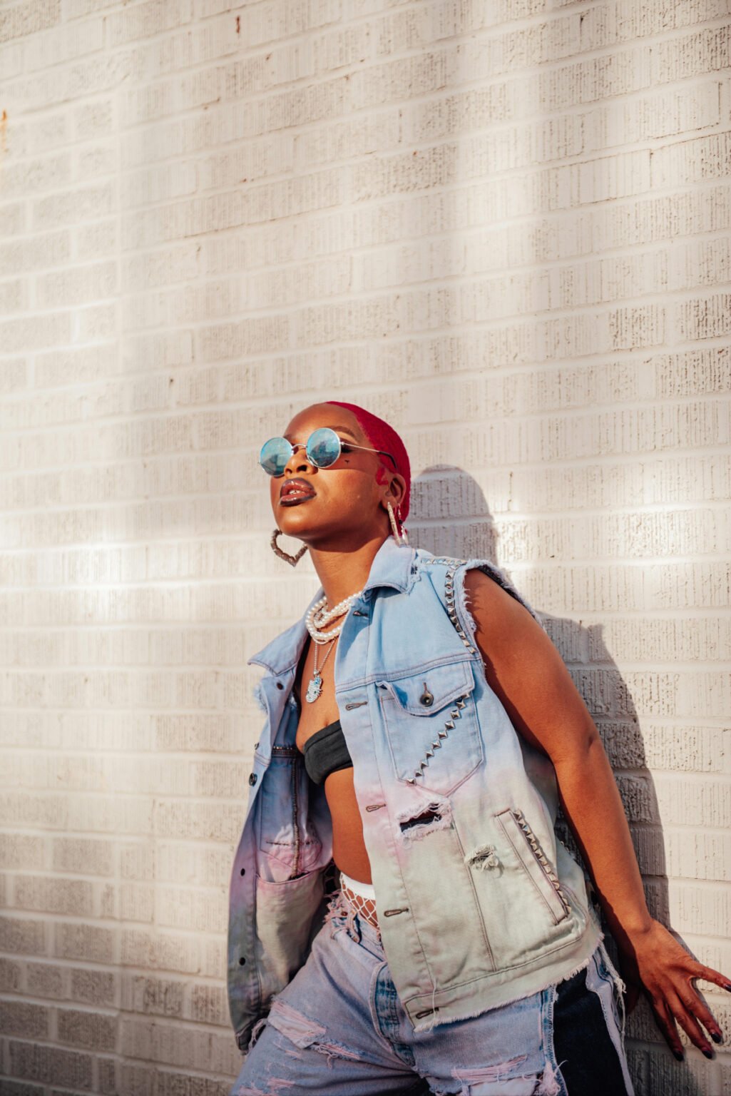 34+ Fashionable Jean Jacket Outfits That'll Never Go Out of Style