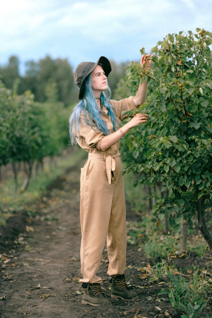 Overall Apple Orchard Outfits (2)