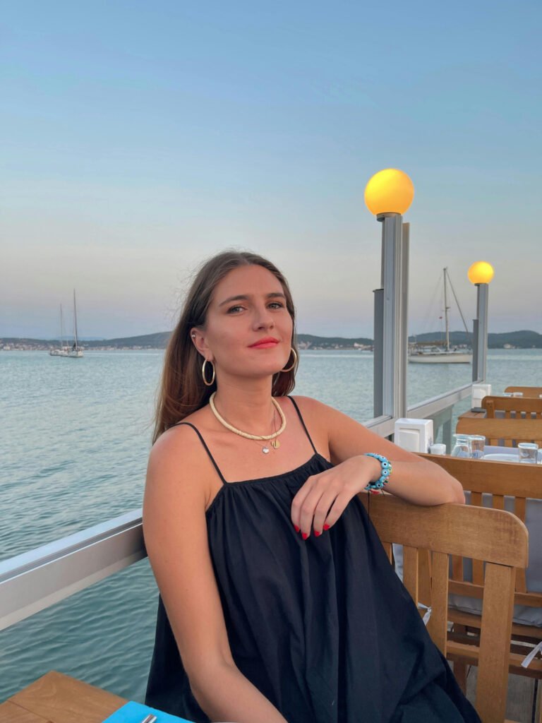 Light Ibiza Outfit
