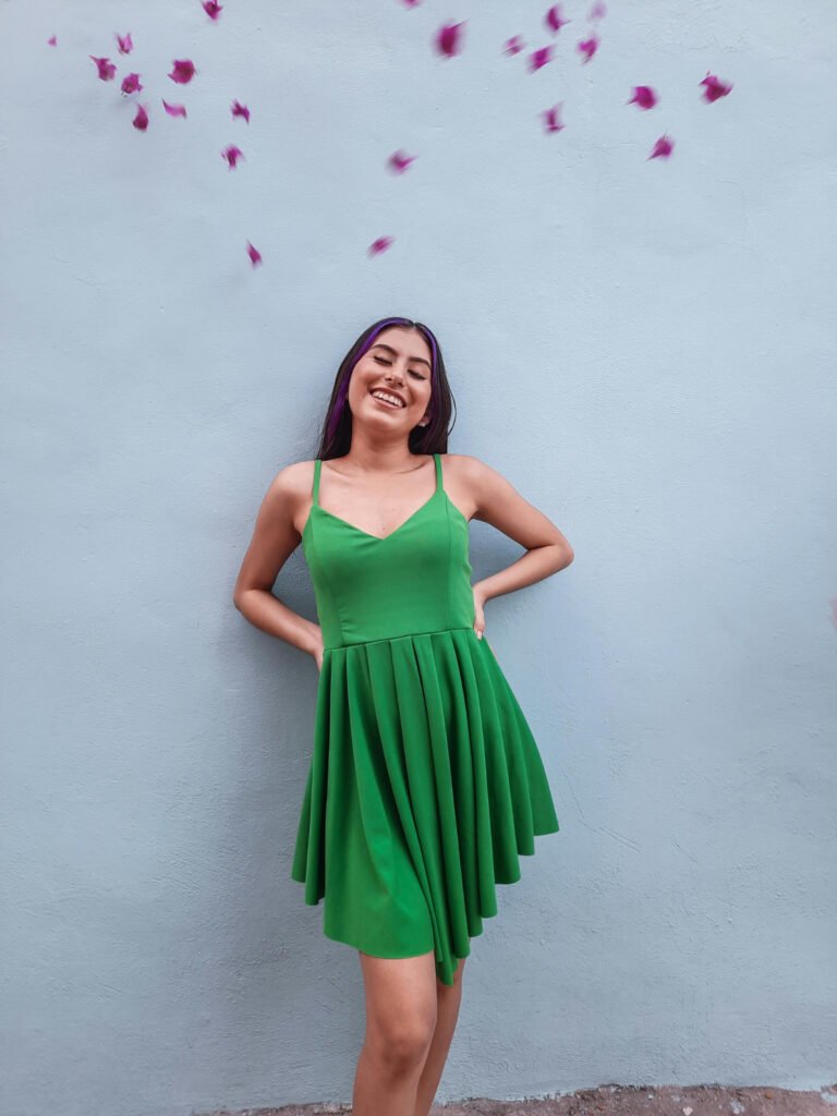 Minimal Baby Shower Outfit