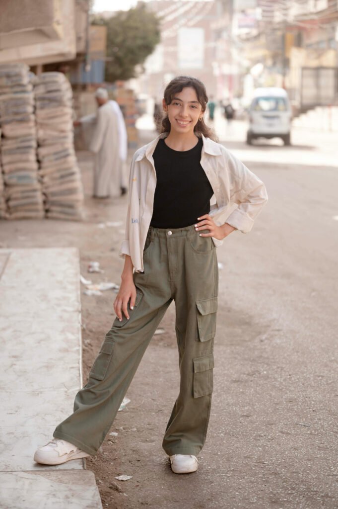Minimal Cargo Pants Outfit