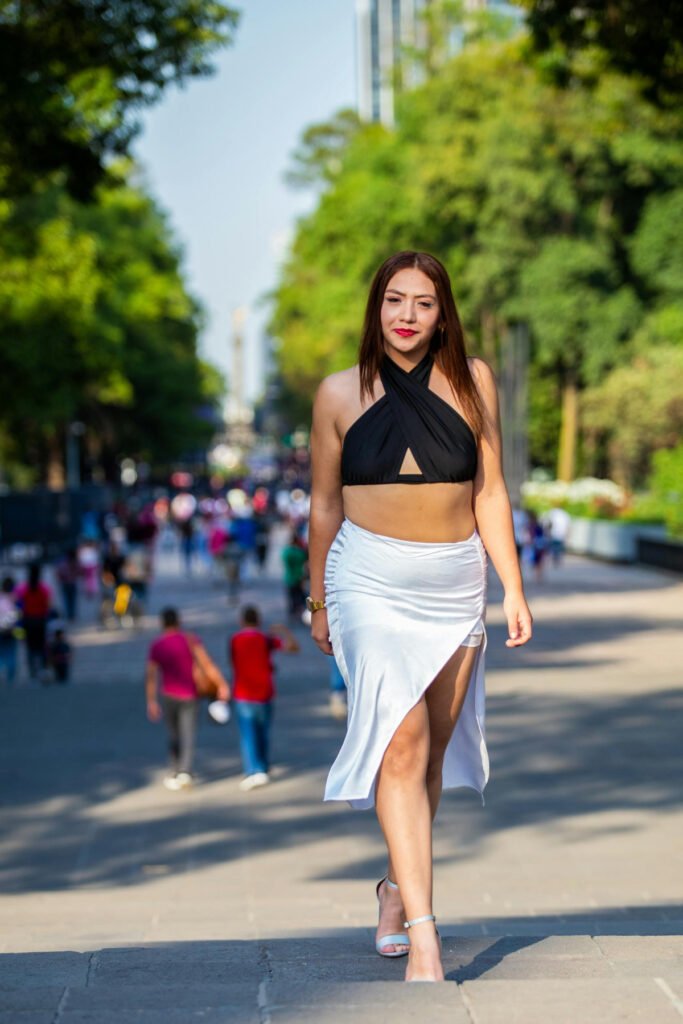 Relaxed White Skirt Outfit