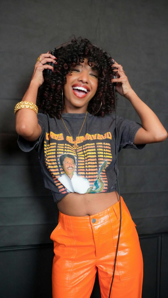 Retro Vinyl Glow Party Outfit