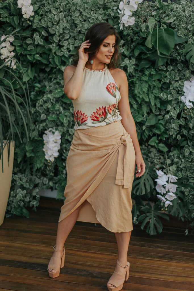 Semi-formal Bali Vacation Outfit