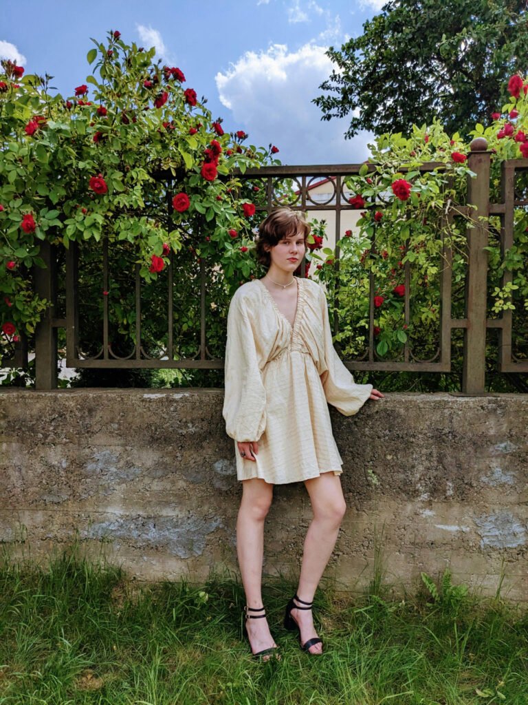 Simple Baby Shower Outfit