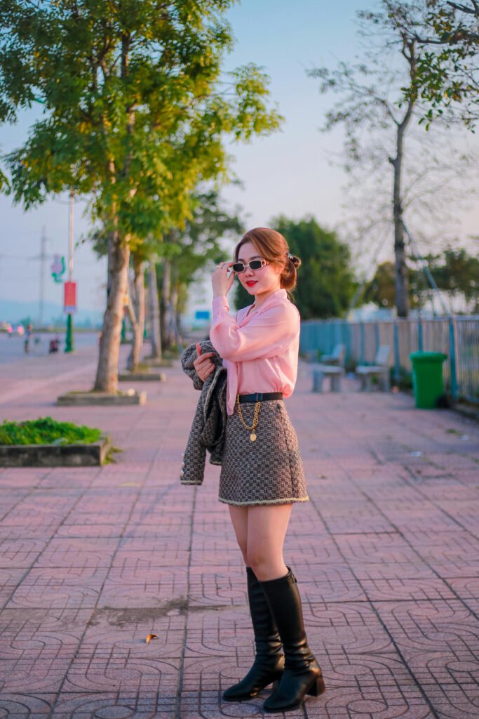 Sophisticated Mini Skirt Outfit