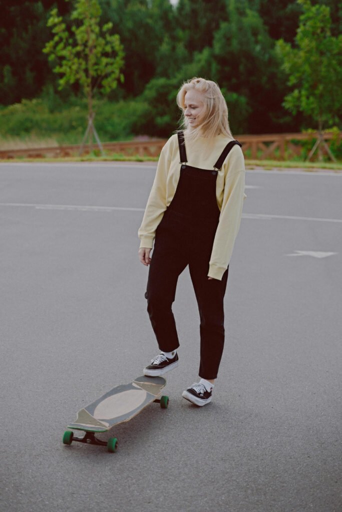 80s Style Skater Girl Outfit