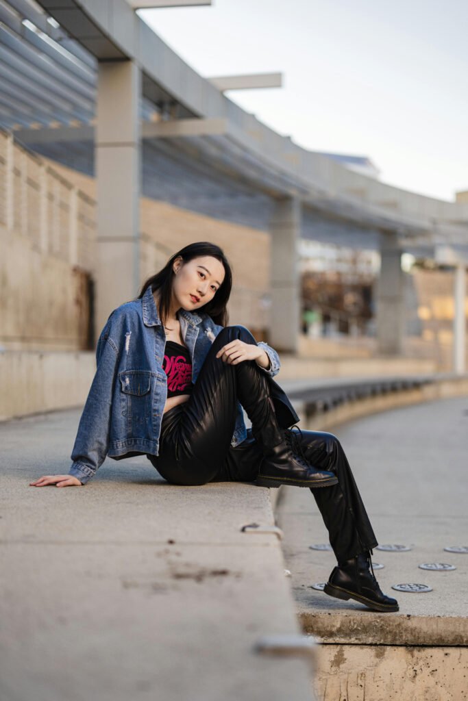 90s Grunge Leather Pants Outfit