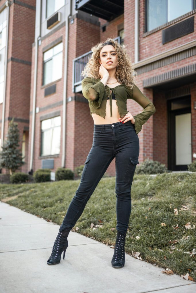 Boho Casual Black Jeans Outfit