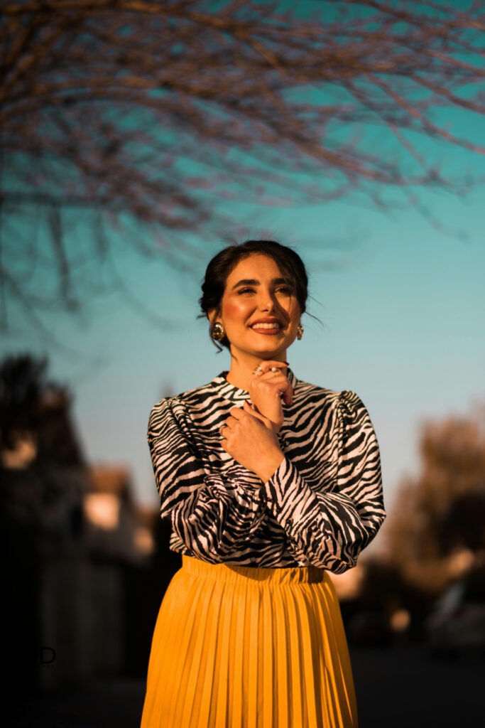 Bold Pleated Skirt Outfit