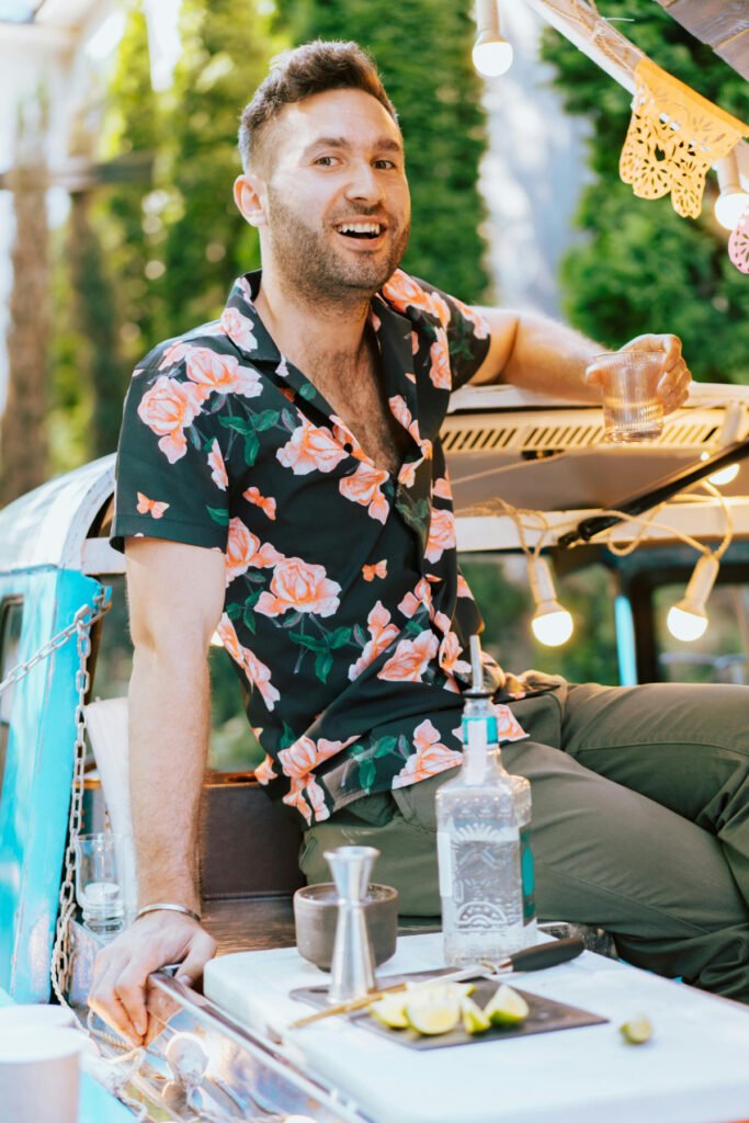 Bold Toned Casual Cocktail Outfits for Men