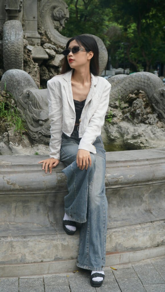 Business Casual Wide Leg Jeans Outfit