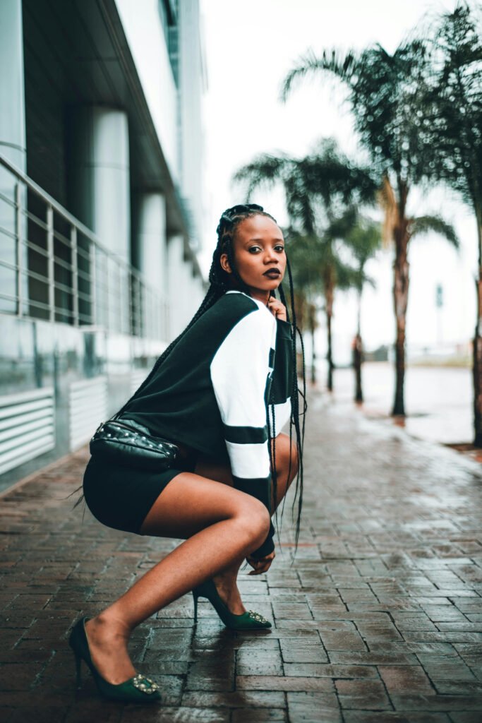 Comfy Black and White Outfit