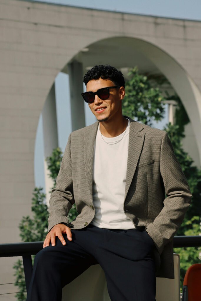 Effortlessly Semi-formal Cocktail Outfits for Men