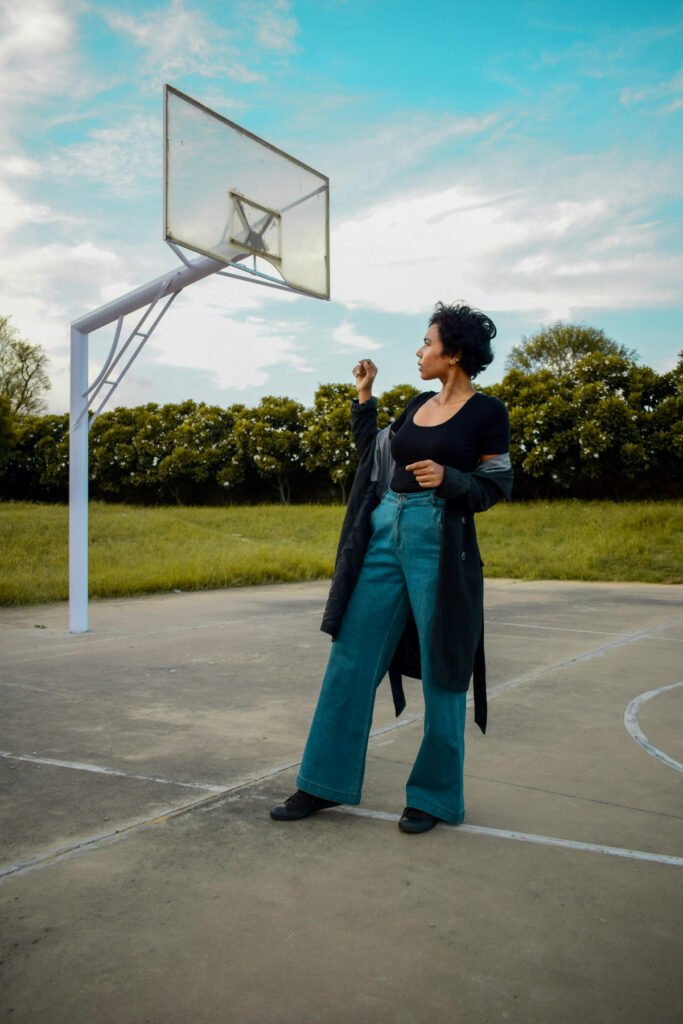 Elegant Wide Leg Jeans Outfit