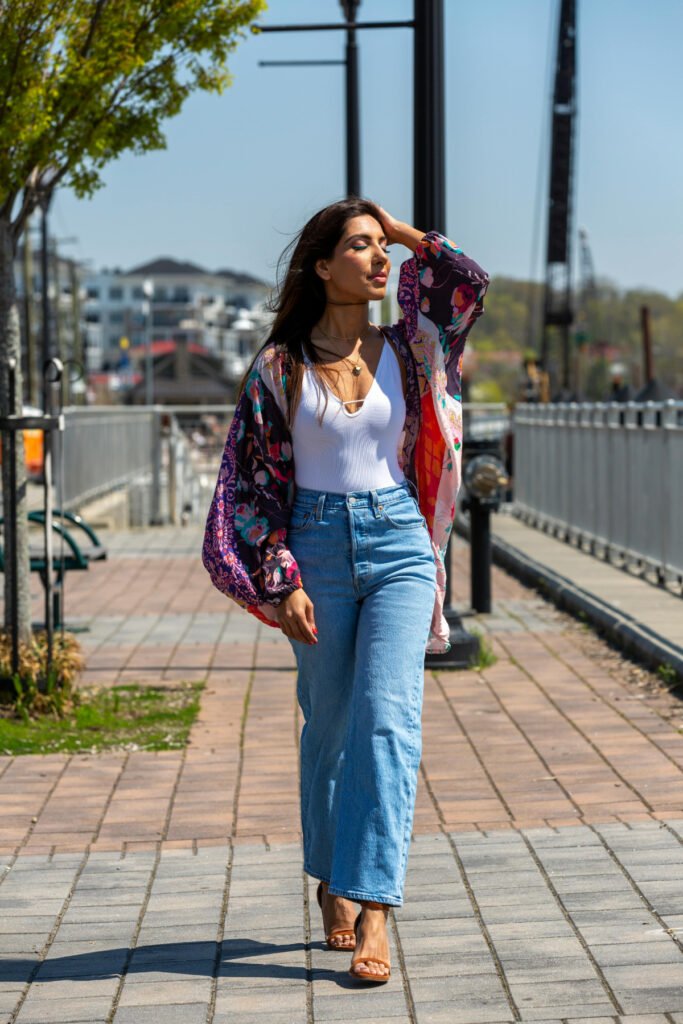 Light Wide Leg Jeans Outfit