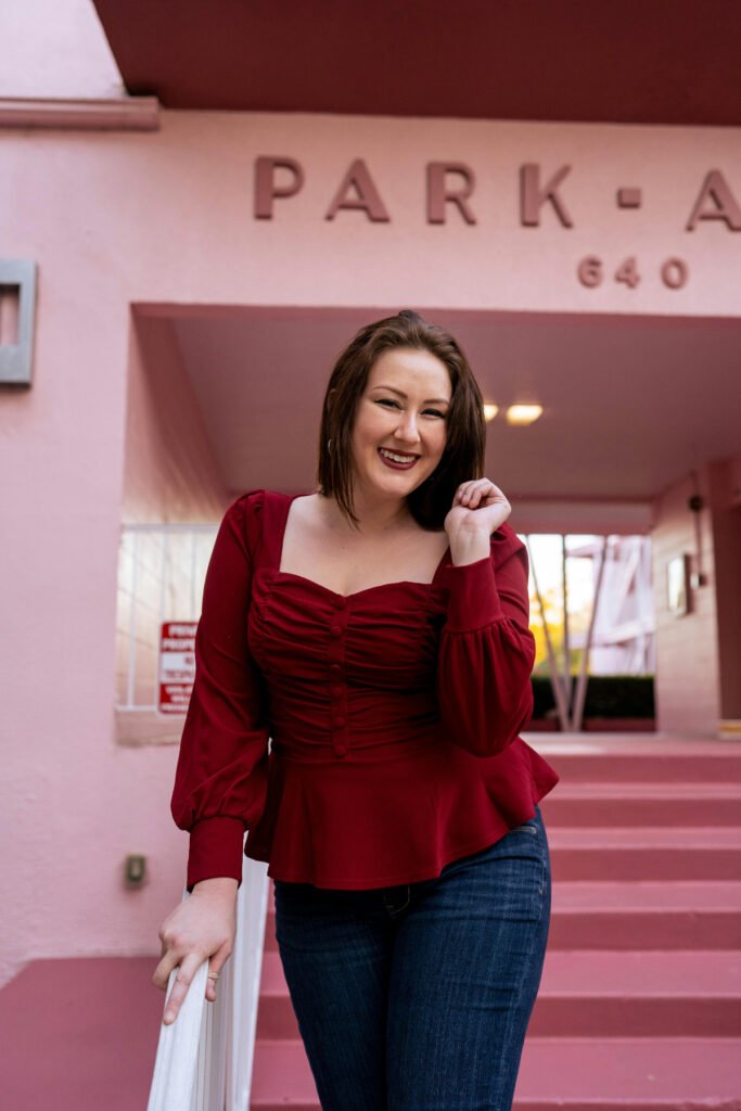 Minimally Elegant Plus Size Going Out Outfit