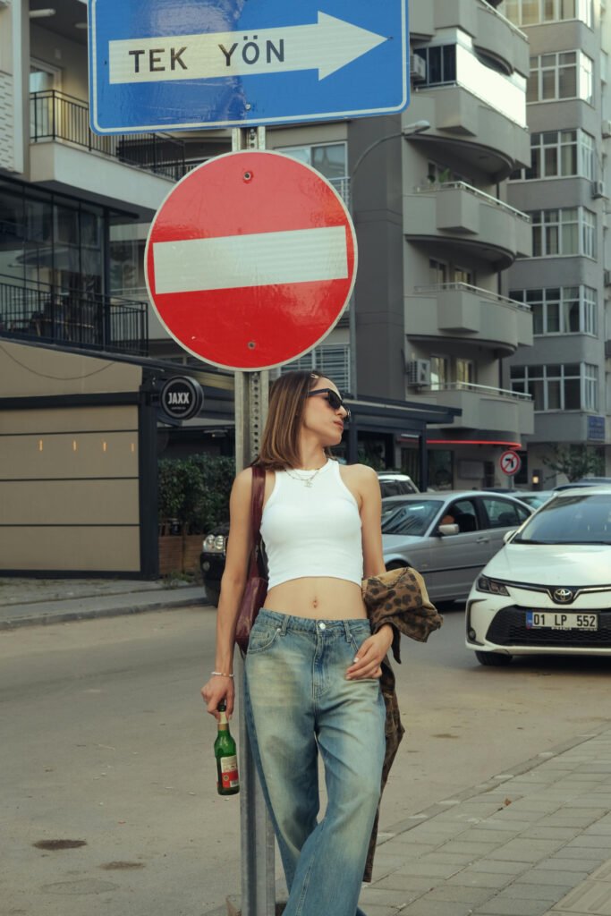 Relaxed Wide Leg Jeans Outfit