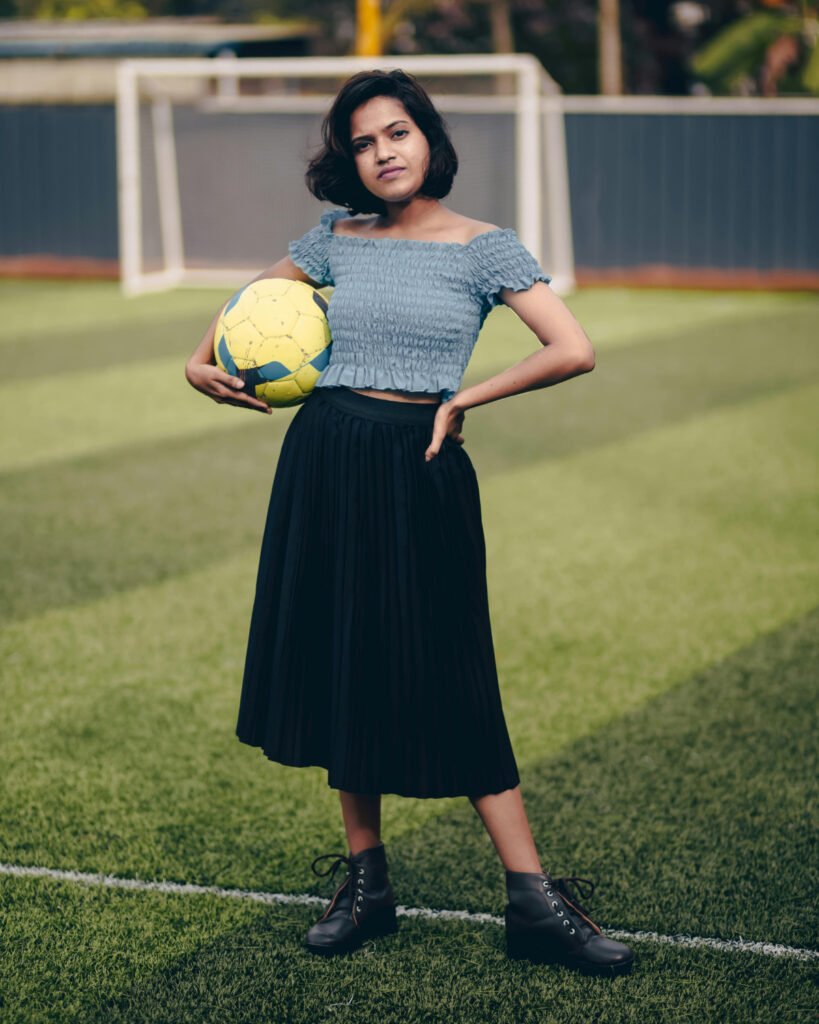 Sporty Chic Pleated Skirt Outfit