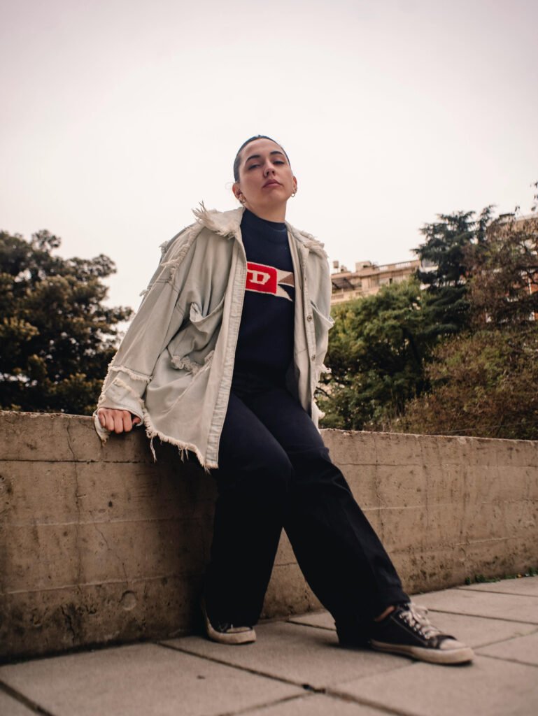 Street Style Wide Leg Jeans Outfit