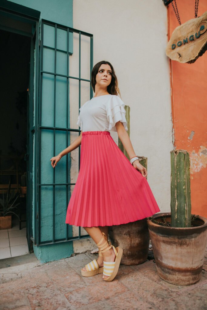 Summer Pleated Skirt Outfit