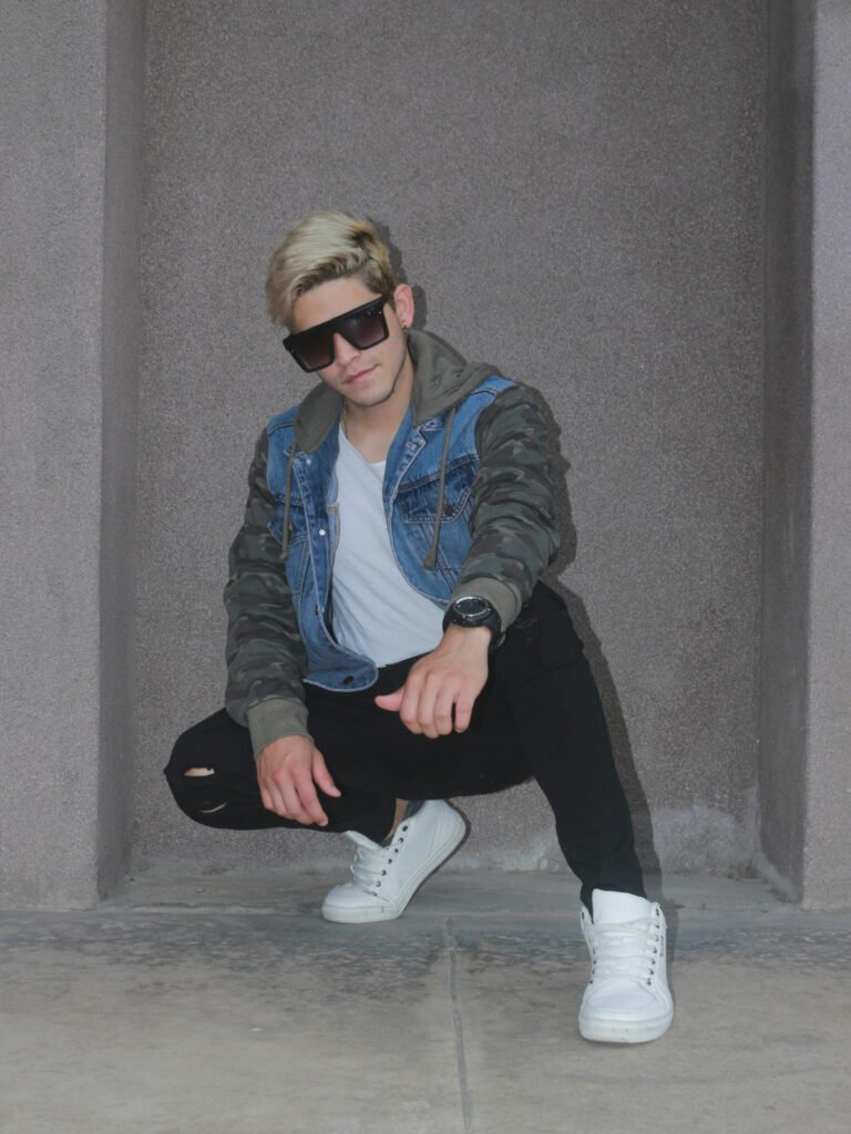 Cozy Jean Jacket Outfit for Men