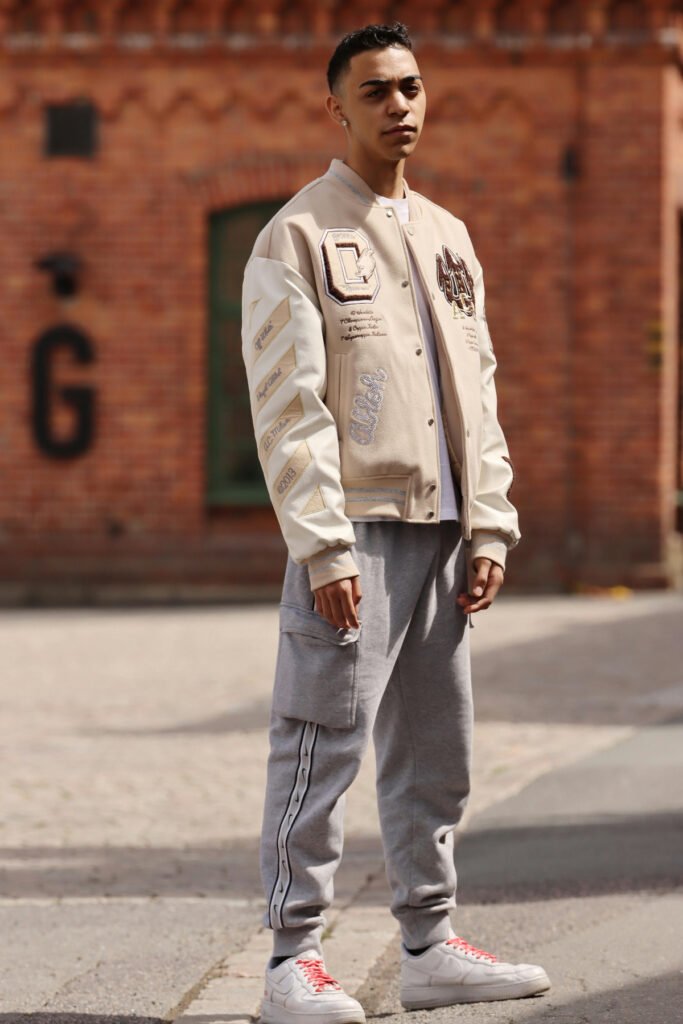 Cozy and Sporty Streetwear Outfit for Men