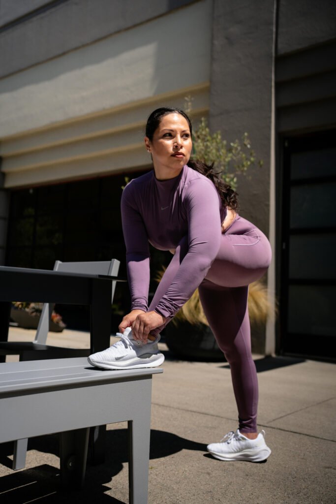 Long Sleeved Exercise Outfit for Women