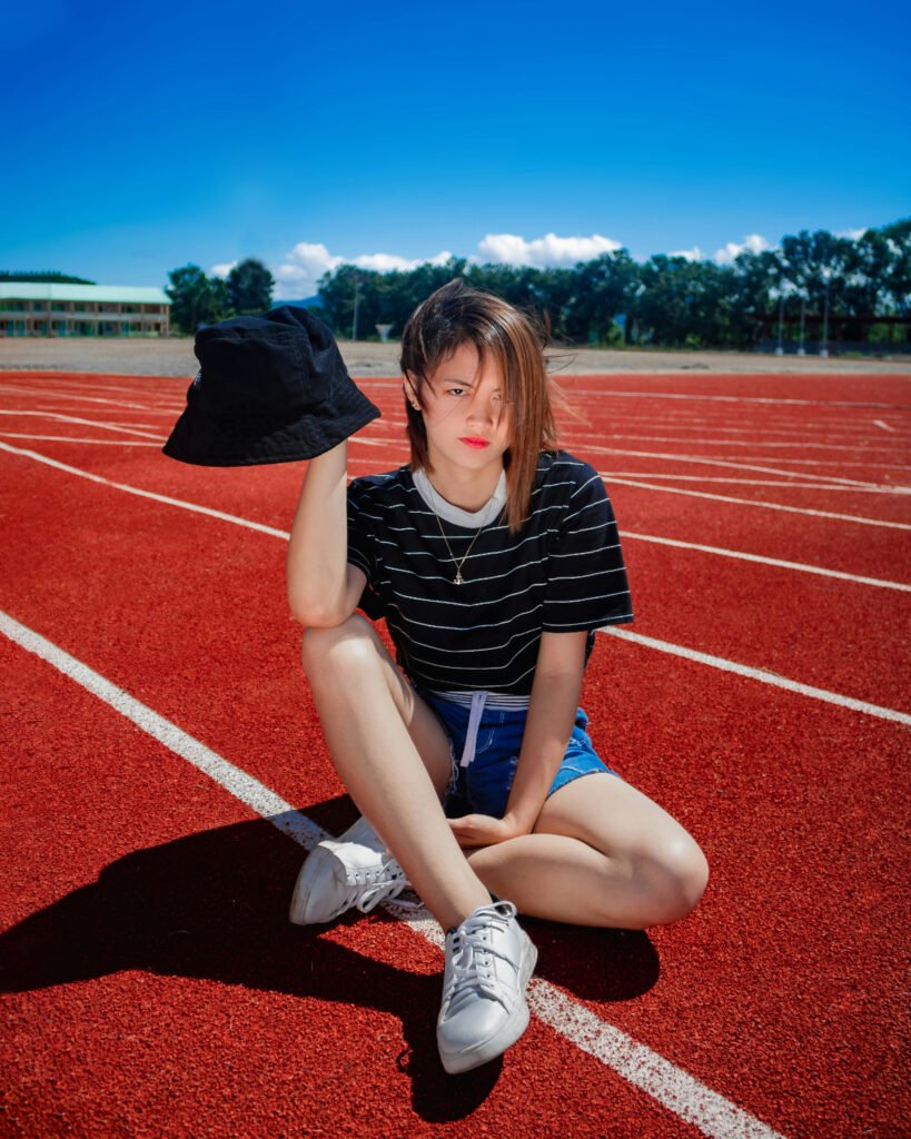 Minimally Sporty Gameday Outfit