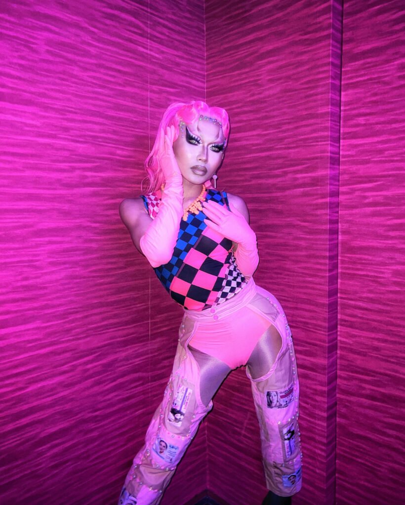 Party Apt Pastel Goth Outfit