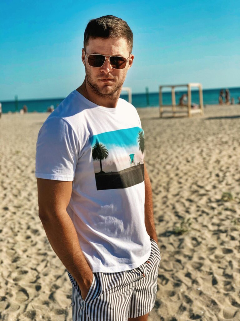 Pattern Beach Outfit for Men