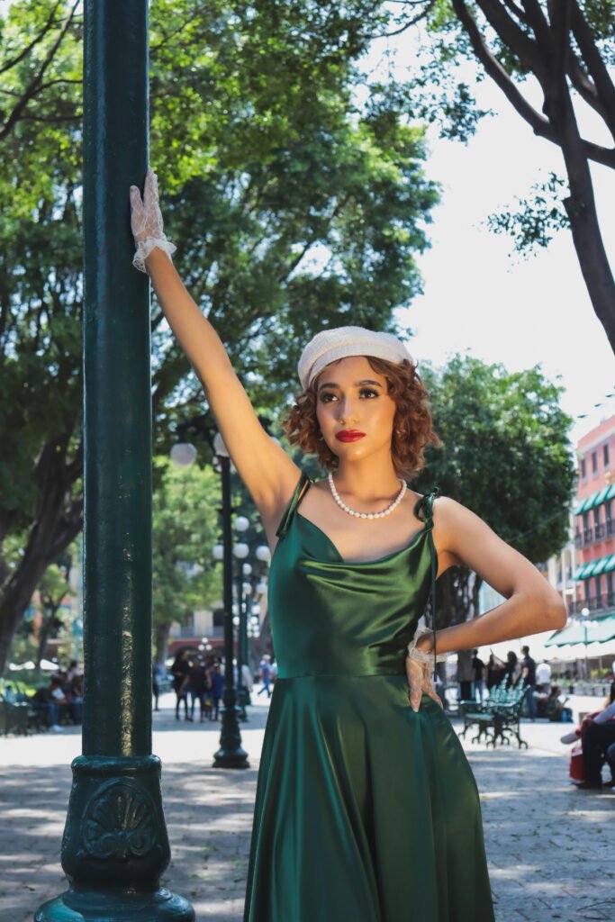 Classy Great Gatsby Outfit