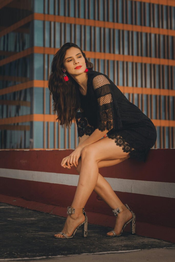 Club Apt Lace Outfit