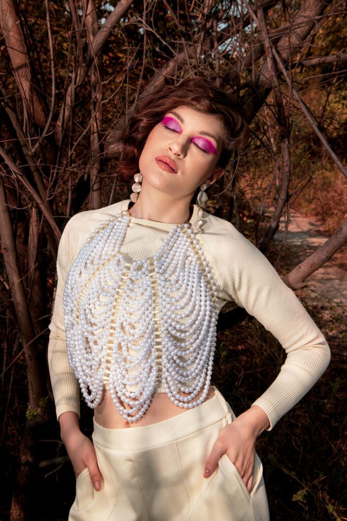 Contrast Great Gatsby Outfit