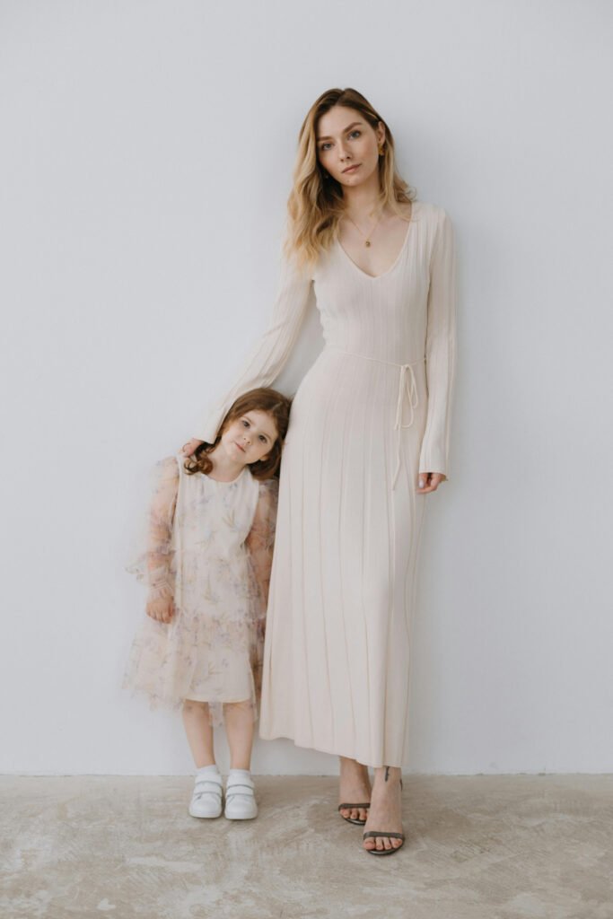 Elegant Mama and Daughter Outfit
