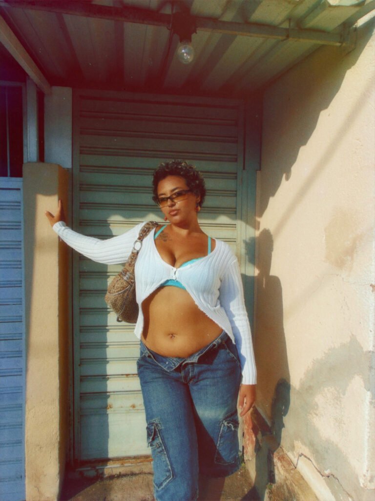 Light and Hot Y2K Outfit