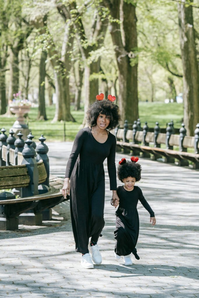 Relaxed Mama and Daughter Outfit