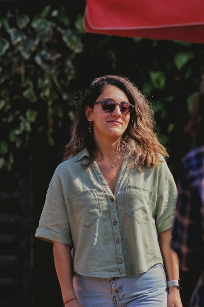 Simple Summer Apt Linen Outfit