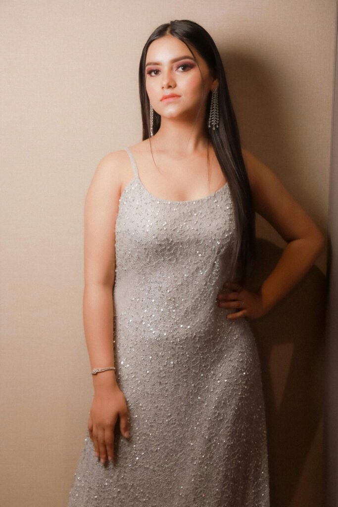 Vintage Silhouette Prom Outfit