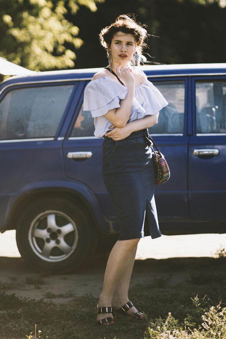 Road Trip Long Jean Skirt Outfit