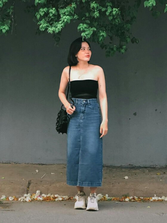 Spring Long Jean Skirt Outfit